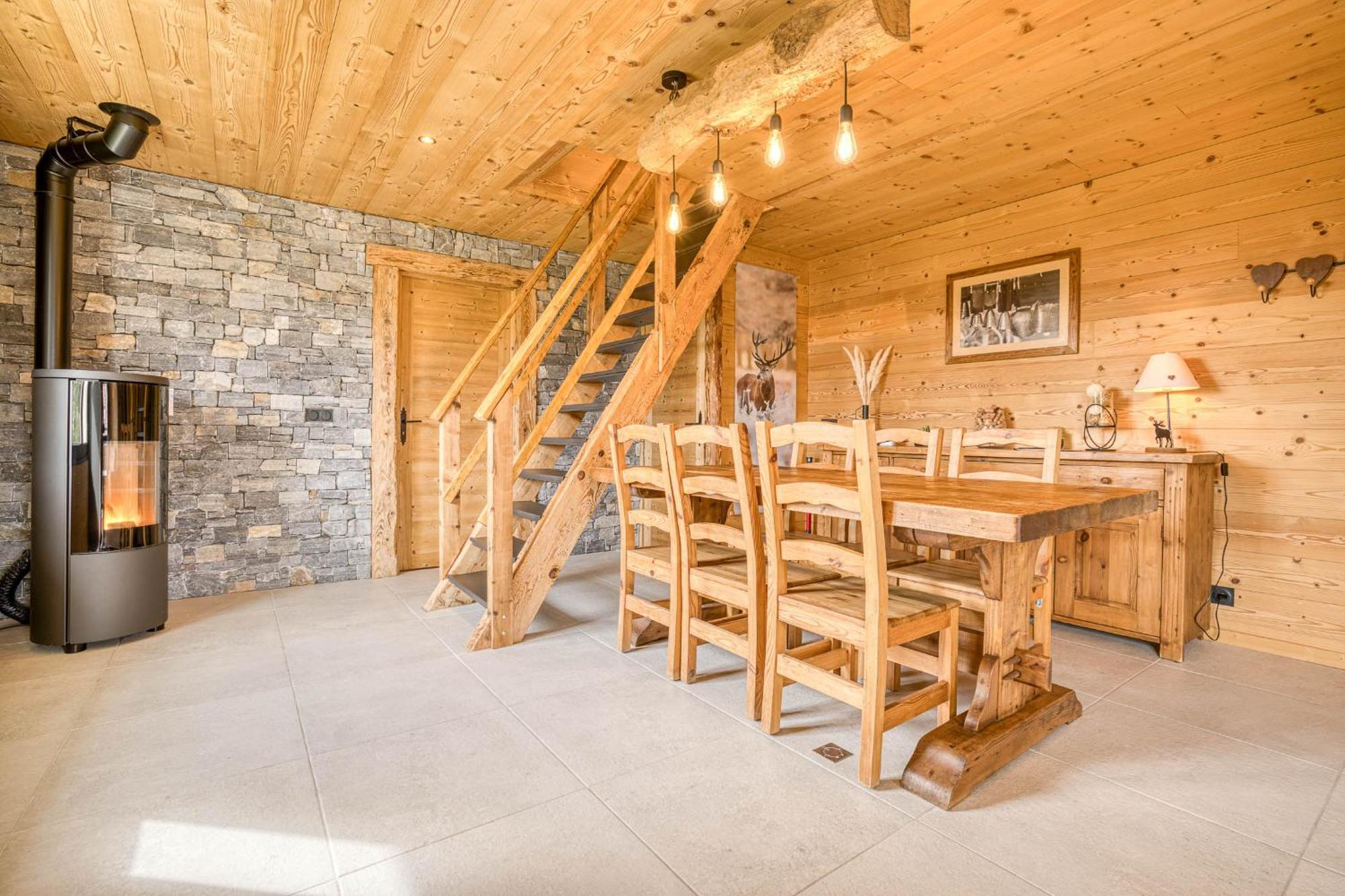 Le Chamois: Charming Chalet-Style Duplex with Mountain Views Epagny Metz-Tessy Exterior photo